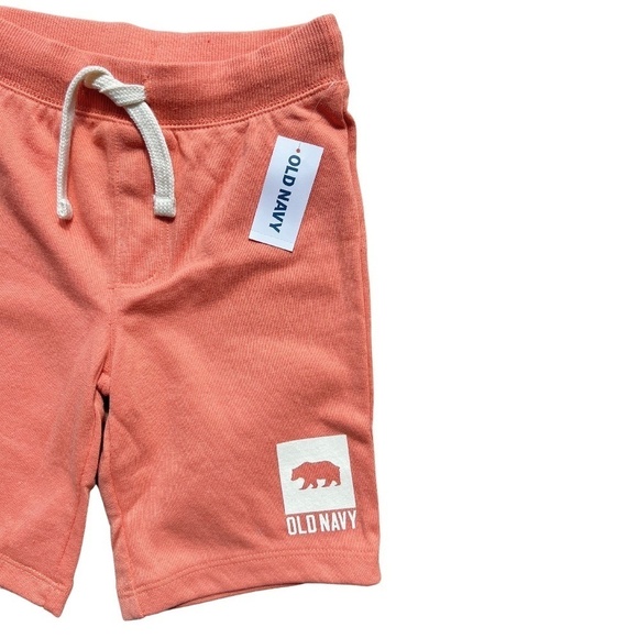 Old Navy 5T Sweat shorts - Picture 2 of 4